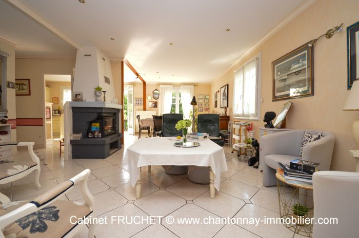 MAISON achat vente CHANTONNAY M6685