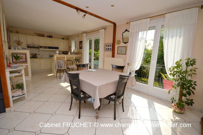 MAISON à vendre sur CHANTONNAY avec 5 pièces