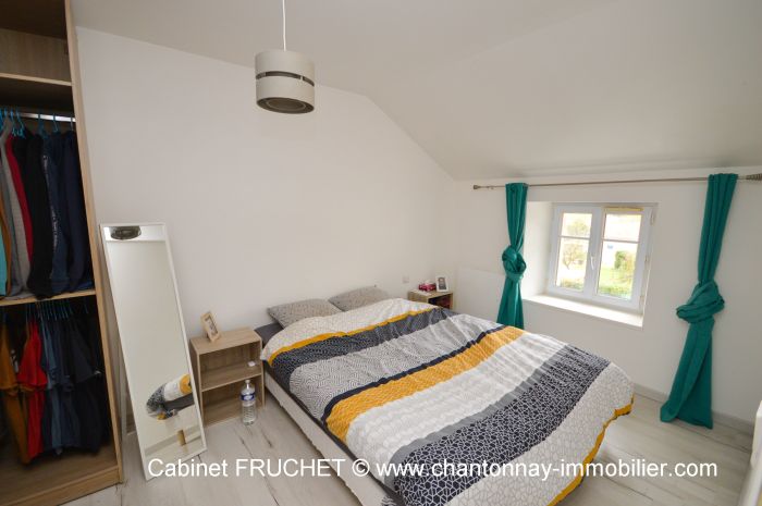 MAISON à vendre sur CHANTONNAY avec 5 pièces