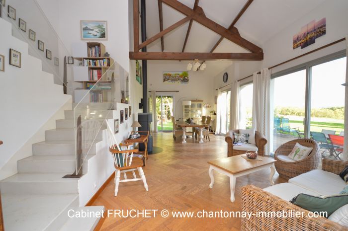 A vendre MAISON sur secteur CHANTONNAY avec 187 m² de surface habitable