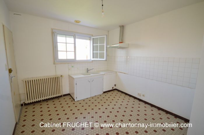 MAISON à vendre sur CHANTONNAY avec 4 pièces
