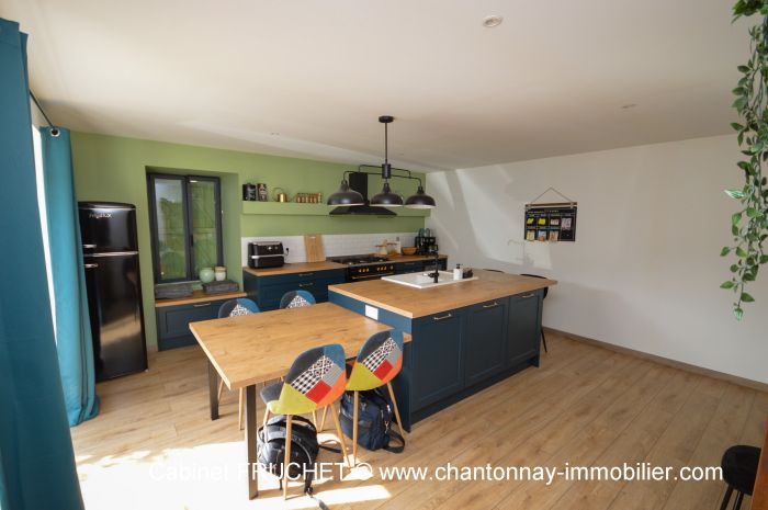 MAISON à vendre sur MONSIREIGNE avec 4 pièces