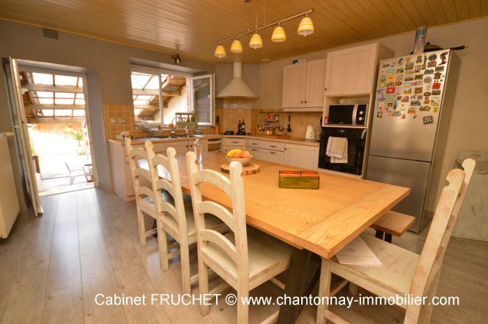 A vendre MAISON sur secteur CHANTONNAY avec 168 m² de surface habitable