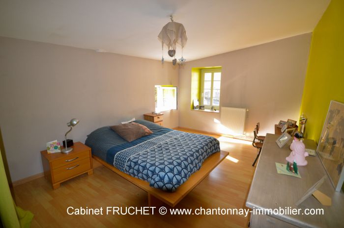 MAISON en vente sur CHANTONNAY M6710 au prix de 211000 euros