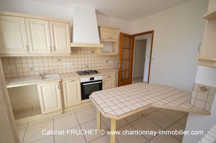 MAISON à vendre sur CHANTONNAY avec 4 pièces