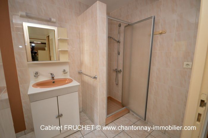 Maison ancienne rnove confortable et fonctionnelle SIGOURNAIS immobilier à vendre au prix de 133500 euros