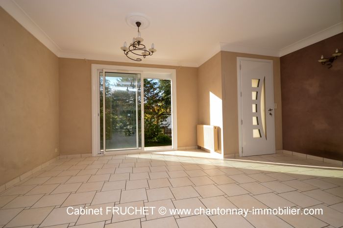 MAISON à vendre sur BOURNEZEAU avec 7 pièces