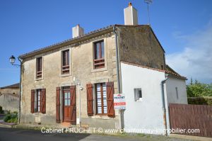 MAISON à vendre à CHANTONNAY M6414