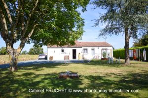 MAISON à vendre à SAINT-VINCENT-STERLANGES M6683