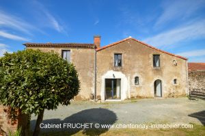 MAISON à vendre à MONSIREIGNE M6707