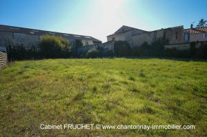 TERRAIN à vendre à CHANTONNAY M6709